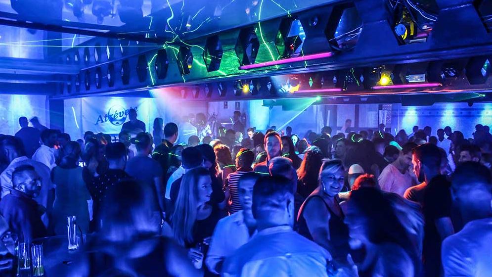 Discoteca Atrevete Torremolinos Vacaciones Singles