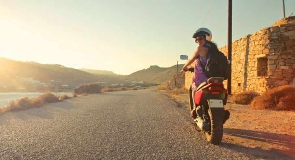 Excursione en moto de alquiler en Formentera B2Bviajes