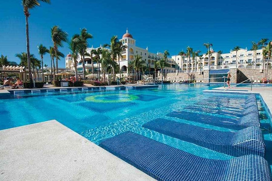 hotel riu palace cabo san lucas piscina exterior