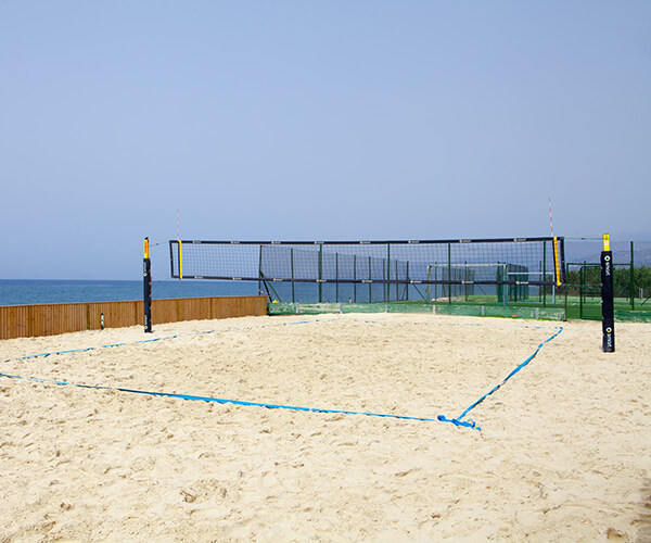 Holten con pista voley playa