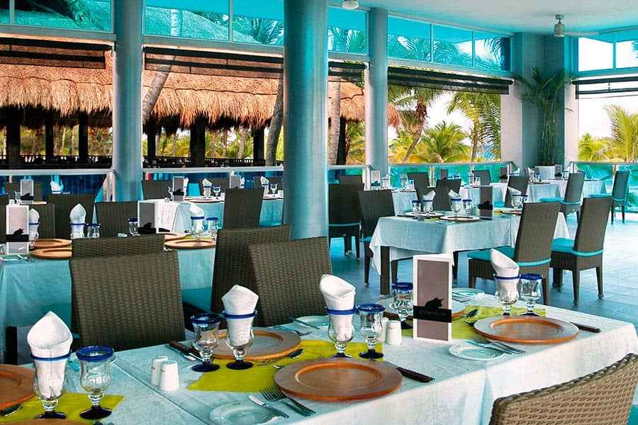 Restaurante La Margarita Buffet Hotel RIU Yucatan B2B Viajes