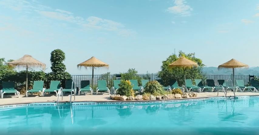 Hotel Sierra de Cazorla Piscina Exterior