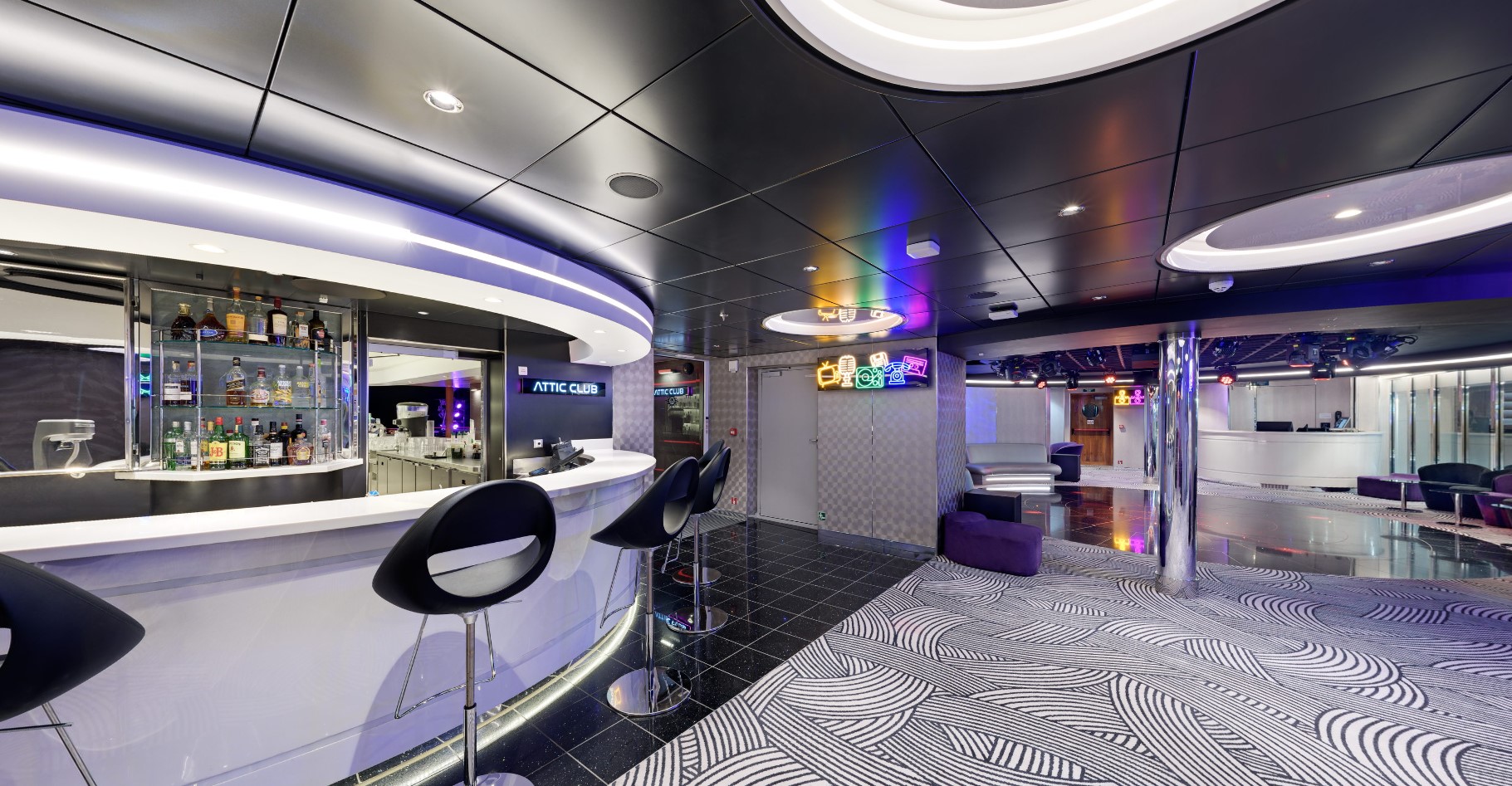 MSC Bellissima Discoteca Attic Club