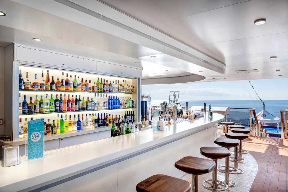 MSC Meraviglia Vacaciones Singles Bar Horizon