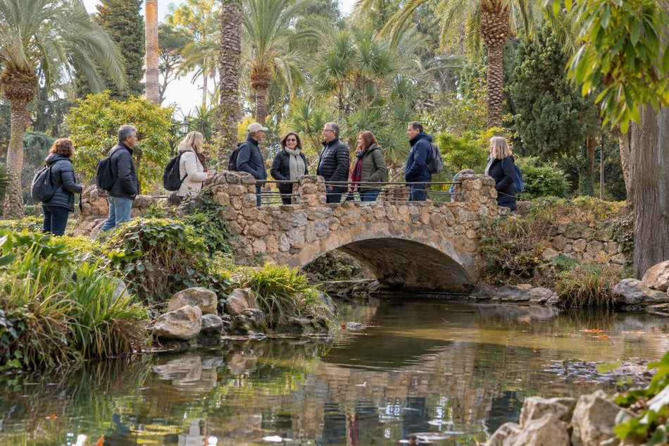 Visita en grupo a los jardines de Parc Samà durante la escapada de Nochevieja